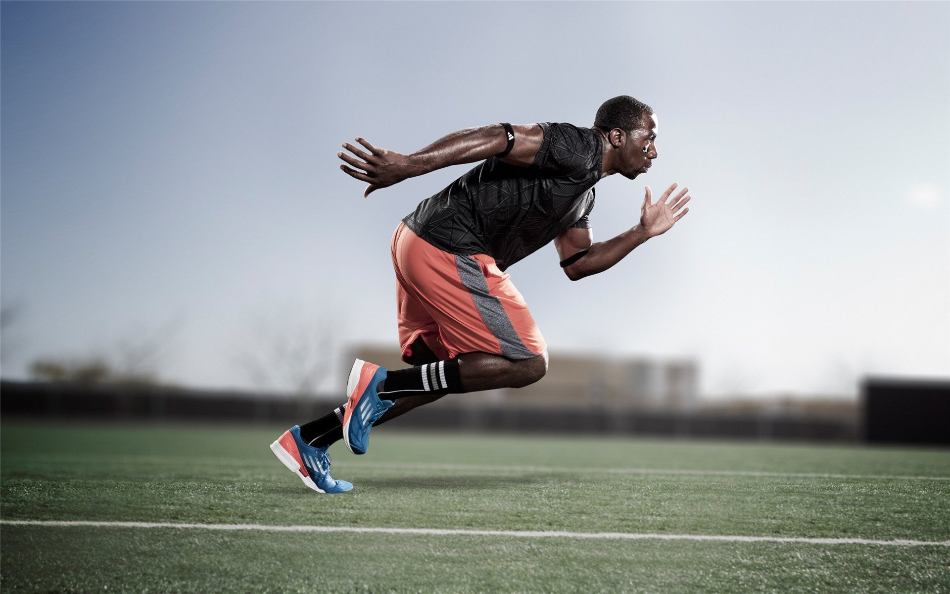 非洲雄狮咆哮地中海，喀麦隆式火力压制马赛，弗拉霍维奇加冕全场最佳无争议